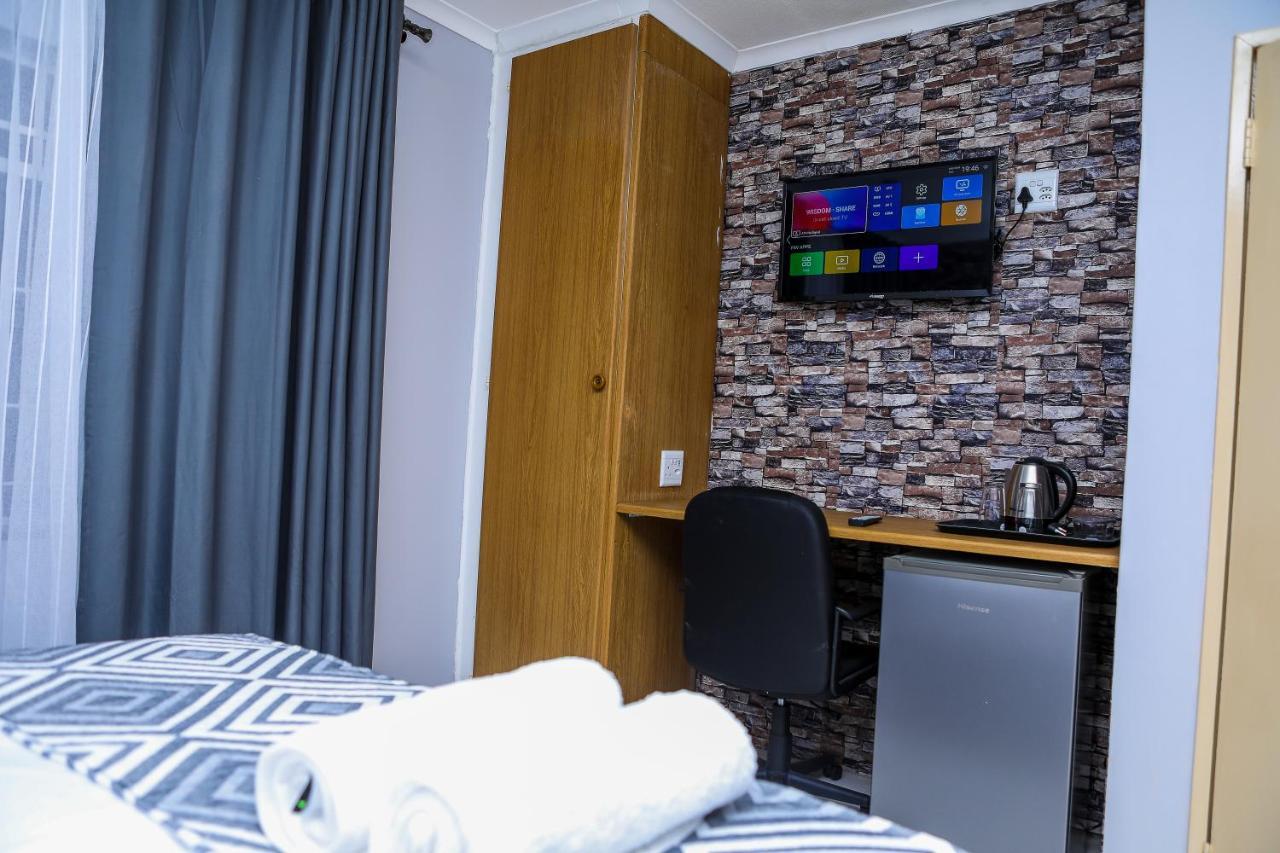 Delux Guesthouse Volksrust Εξωτερικό φωτογραφία