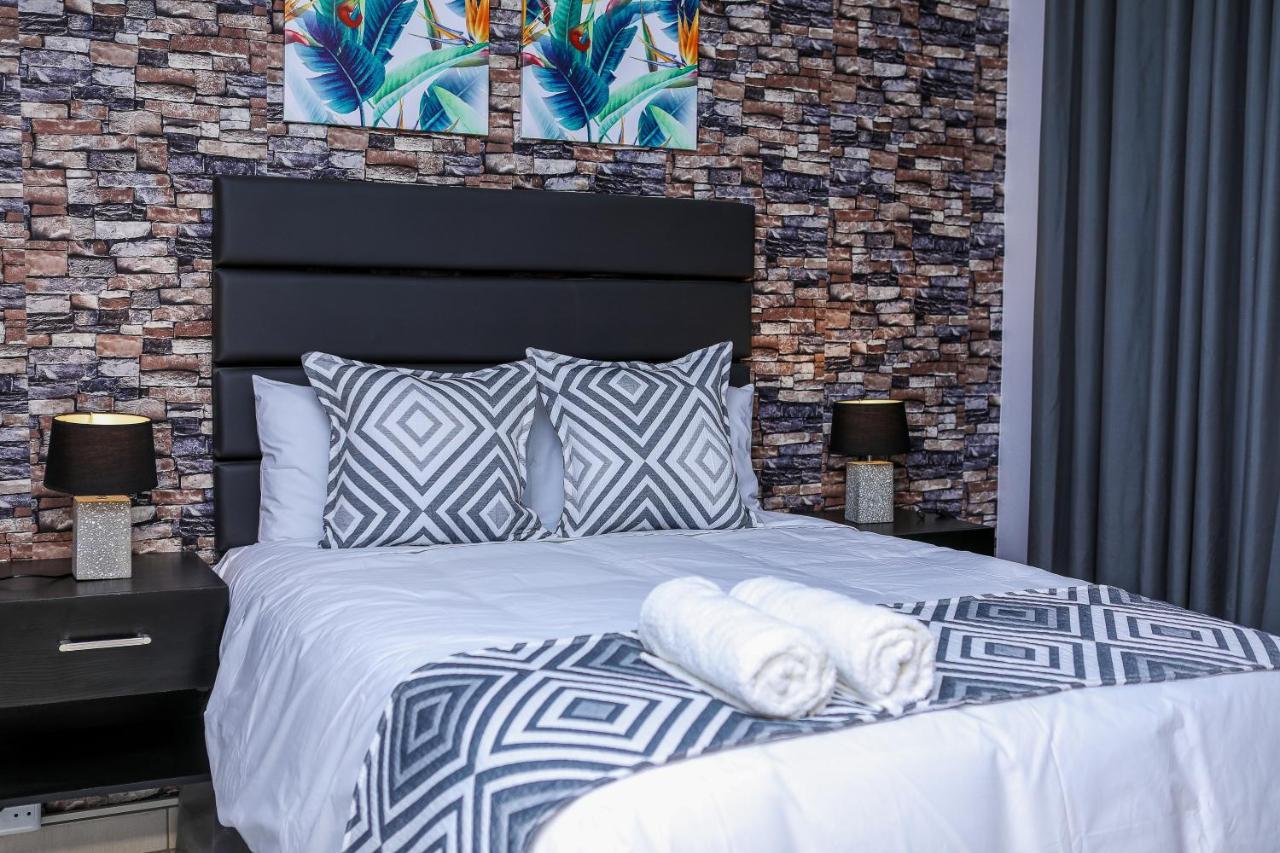 Delux Guesthouse Volksrust Εξωτερικό φωτογραφία