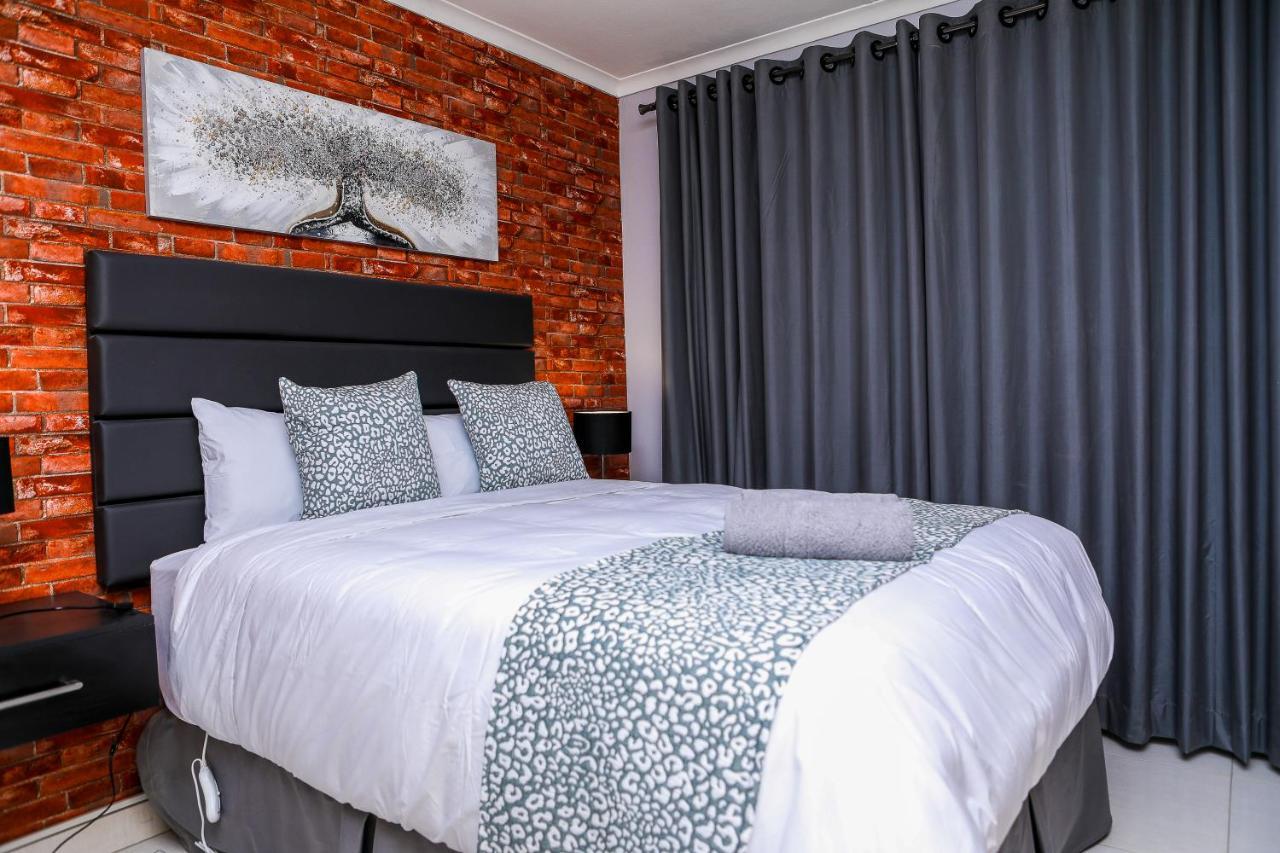 Delux Guesthouse Volksrust Εξωτερικό φωτογραφία