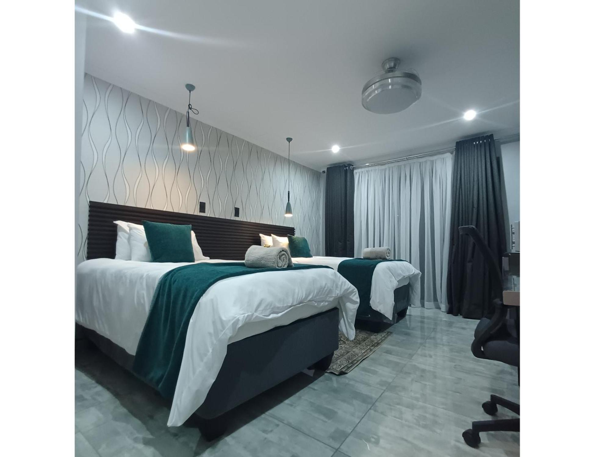 Delux Guesthouse Volksrust Εξωτερικό φωτογραφία