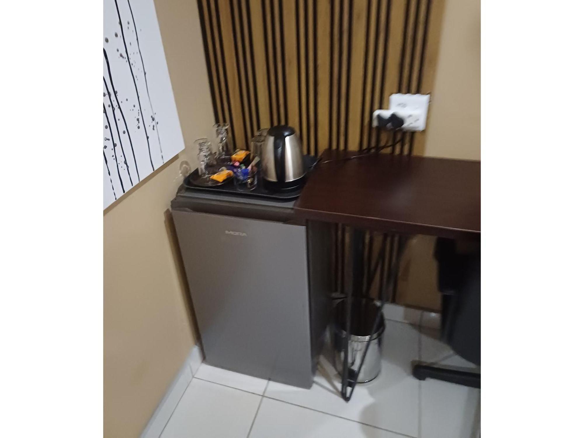 Delux Guesthouse Volksrust Εξωτερικό φωτογραφία
